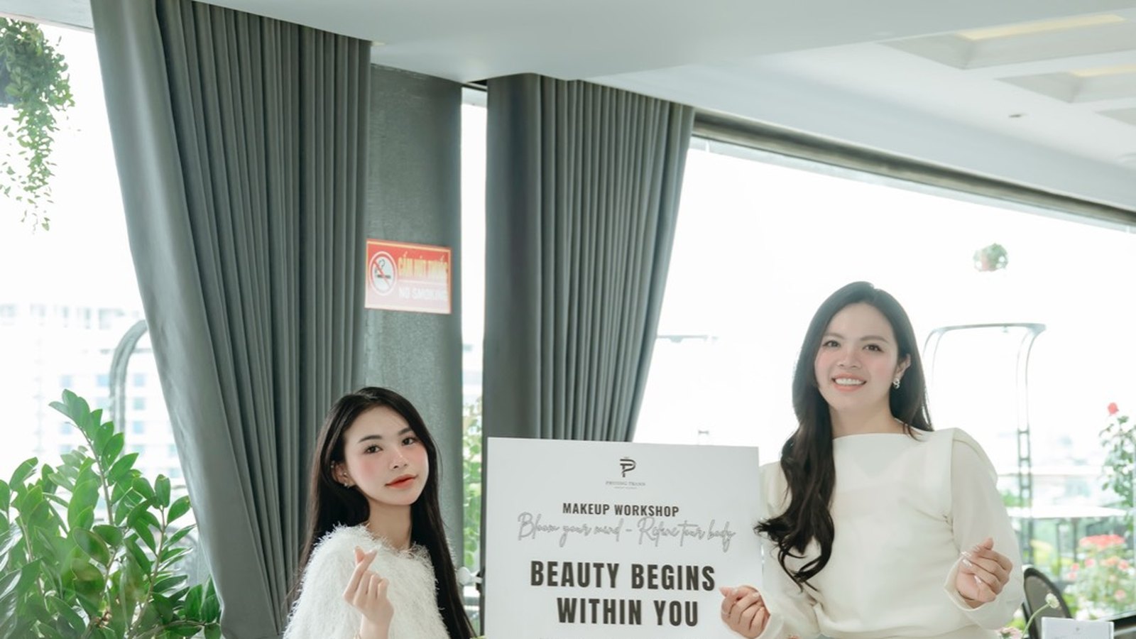 Pastel thành nhợt nhạt khi lớp nền không đủ trong