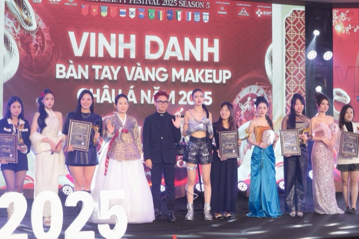 Bàn Tay Vàng Makeup Châu Á — ảnh 2