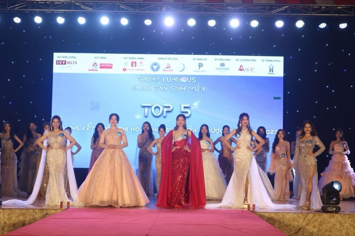 Công bố Top 5